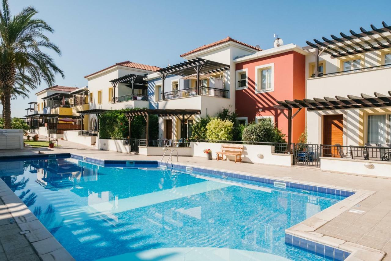 Aphrodite Gardens No.9 Luxury Apt Paphos Kültér fotó
